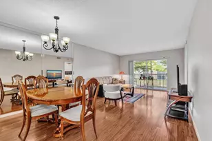 9537 Weldon Cir, Tamarac, FL 33321 - Photo 10