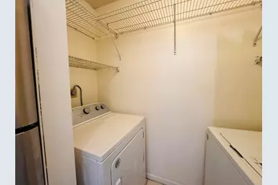 20681 NE 4th Place #105, Miami, FL 33179 - Photo 14