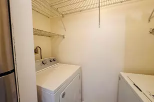 20681 NE 4th Pl, Miami, FL 33179 - Photo 14