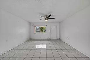 8104 NW 94th Ave, Tamarac, FL 33321 - Photo 10