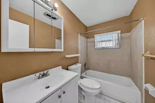 8104 NW 94th Ave, Tamarac, FL 33321 - Photo 26