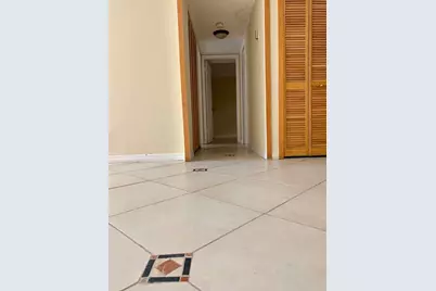 1750 W 46th Street #222, Hialeah, FL 33012 - Photo 16