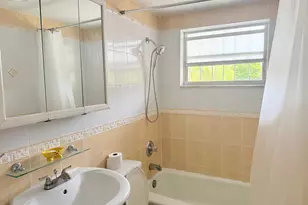 1750 W 46th St, Hialeah, FL 33012 - Photo 20