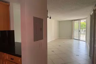 1750 W 46th St, Hialeah, FL 33012 - Photo 8