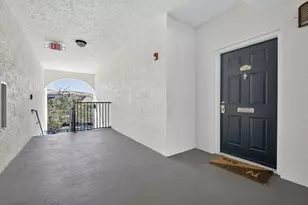 5301 Myrtlewood Cir E, Palm Beach Gardens, FL 33418 - Photo 16