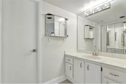 1000 Saint Charles Place #305, Pembroke Pines, FL 33026 - Photo 16