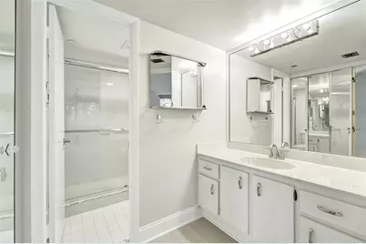 1000 Saint Charles Place #305, Pembroke Pines, FL 33026 - Photo 18