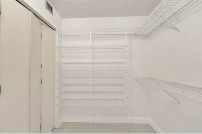 1000 Saint Charles Place #305, Pembroke Pines, FL 33026 - Photo 14