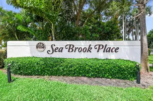 170 Seabreeze Cir, Jupiter, FL 33477 - Photo 2