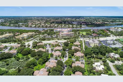 170 Seabreeze Circle, Jupiter, FL 33477 - Photo 1