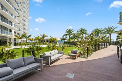 220 Lake Shore Drive #1125, Lake Park, FL 33403 - Photo 38