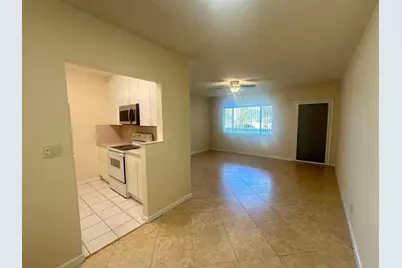 2170 NE 51st Court #Unit B25, Fort Lauderdale, FL 33308 - Photo 4