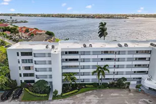 8200 Lakeshore Dr, Hypoluxo, FL 33462 - Photo 58