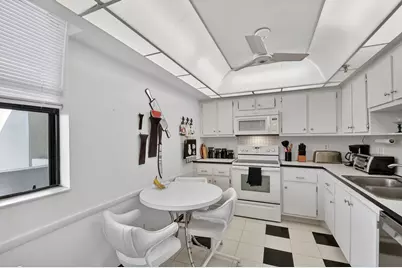 8200 Lakeshore Drive #5070, Hypoluxo, FL 33462 - Photo 26