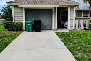 1501 SE Dewberry Ct, Port Saint Lucie, FL 34952 - Photo 1
