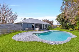 1025 SW Spataro Ave, Port Saint Lucie, FL 34953 - Photo 30