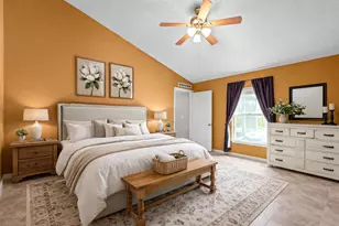 1025 SW Spataro Ave, Port Saint Lucie, FL 34953 - Photo 20