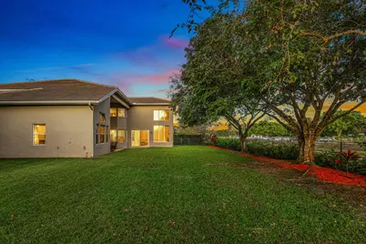 19582 Saturnia Lakes Drive, Boca Raton, FL 33498 - Photo 60