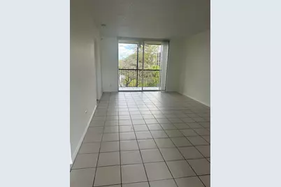 7860 NW 50th Street #305, Lauderhill, FL 33351 - Photo 2