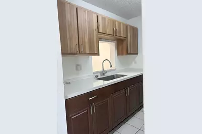 7860 NW 50th Street #305, Lauderhill, FL 33351 - Photo 6