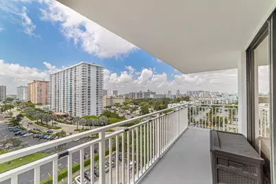 210 174th Street #1110, Sunny Isles Beach, FL 33160 - Photo 18
