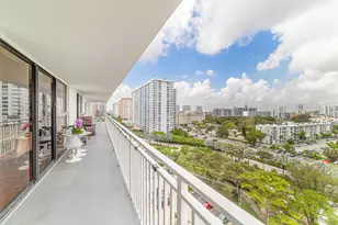 210 174th St, Sunny Isles Beach, FL 33160 - Photo 30