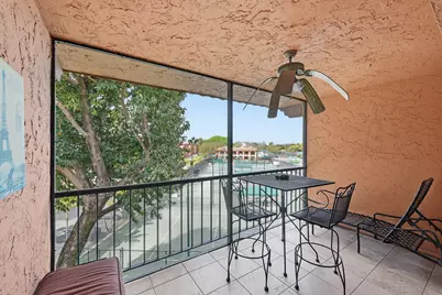 630 Tennis Club Drive #404, Fort Lauderdale, FL 33311 - Photo 12