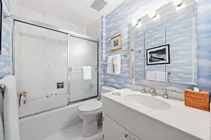 100 Royal Palm Way, Palm Beach, FL 33480 - Photo 22