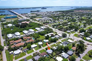 1751 5th Ave, Vero Beach, FL 32960 - Photo 2
