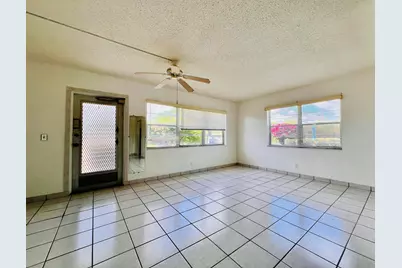 141 Sussex H, West Palm Beach, FL 33417 - Photo 4