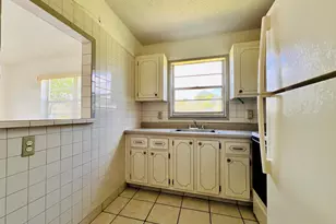 141 Sussex H, West Palm Beach, FL 33417 - Photo 4