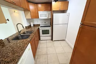 586 Normandy M, Delray Beach, FL 33484 - Photo 6