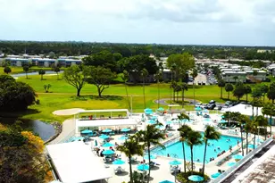 586 Normandy M, Delray Beach, FL 33484 - Photo 2
