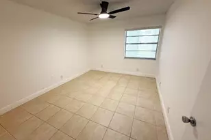 586 Normandy M, Delray Beach, FL 33484 - Photo 8