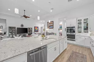 9368 Cantal Cir E, Parkland, FL 33076 - Photo 14