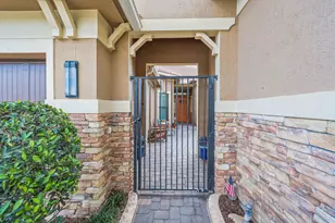 9368 Cantal Cir E, Parkland, FL 33076 - Photo 4