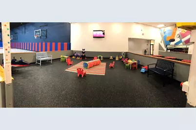 193 Lakeview Drive #205, Weston, FL 33326 - Photo 18