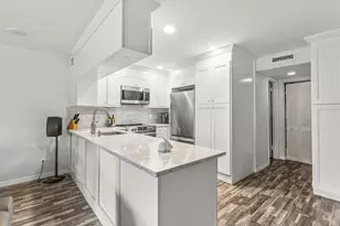 342 Southwind Dr, North Palm Beach, FL 33408 - Photo 6