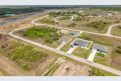 524 W Glendale Avenue, Labelle, FL 33935 - Photo 22