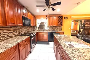 5279 W Woodstone Cir Circle W, Lake Worth, FL 33463 - Photo 70