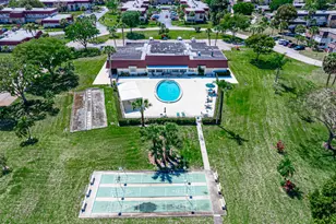 12022 W Greenway Dr, Royal Palm Beach, FL 33411 - Photo 4