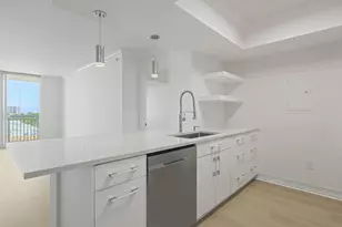 99 SE Mizner Blvd, Boca Raton, FL 33432 - Photo 6