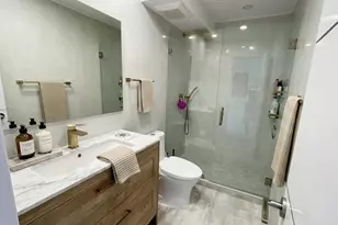 95 N Birch Rd, Fort Lauderdale, FL 33304 - Photo 8