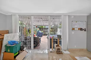 928 NE 27th Ave, Hallandale Beach, FL 33009 - Photo 24