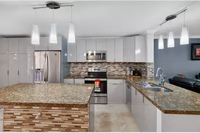 928 NE 27th Avenue, Hallandale Beach, FL 33009 - Photo 10