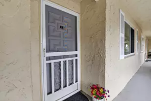 13767 Flora Pl, Delray Beach, FL 33484 - Photo 2