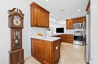 6611 NE 21st Ln, Fort Lauderdale, FL 33308 - Photo 12