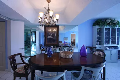 6768 N 10th Avenue N #303, Lake Worth, FL 33467 - Photo 10