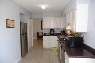 9571 Sunset Strip, Sunrise, FL 33322 - Photo 4