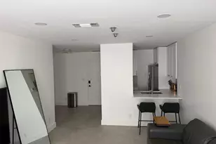 298 SW 6th St, Boca Raton, FL 33432 - Photo 2